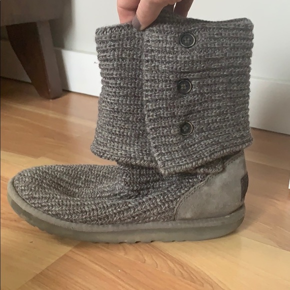 UGG Classic Cardy Boot - Picture 4 of 9